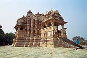 Khajuraho - Chitragupta temple 